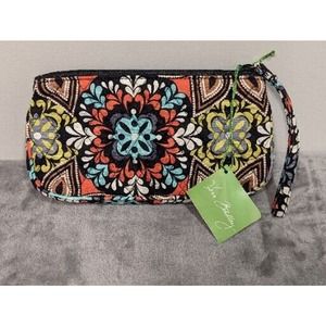 VERA BRADLEY Women's Wristlet SIERRA Pattern Multi Color Zip NWT 14558-282
